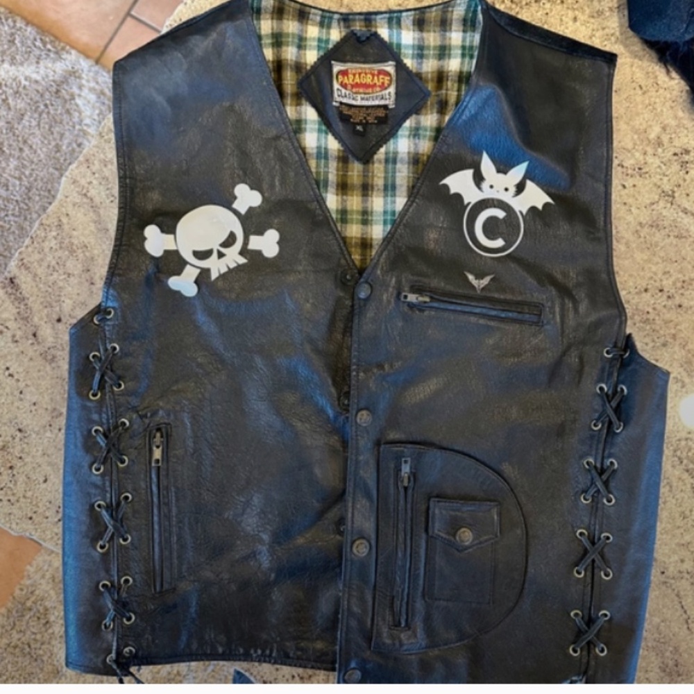 🦫🦇Wildlife Exterminator Costume - Bat Control, Etc. - Excellent Condition!